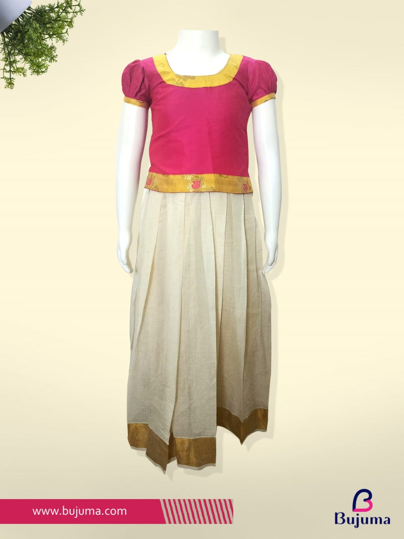 Kerala Model Pattu Pavadai