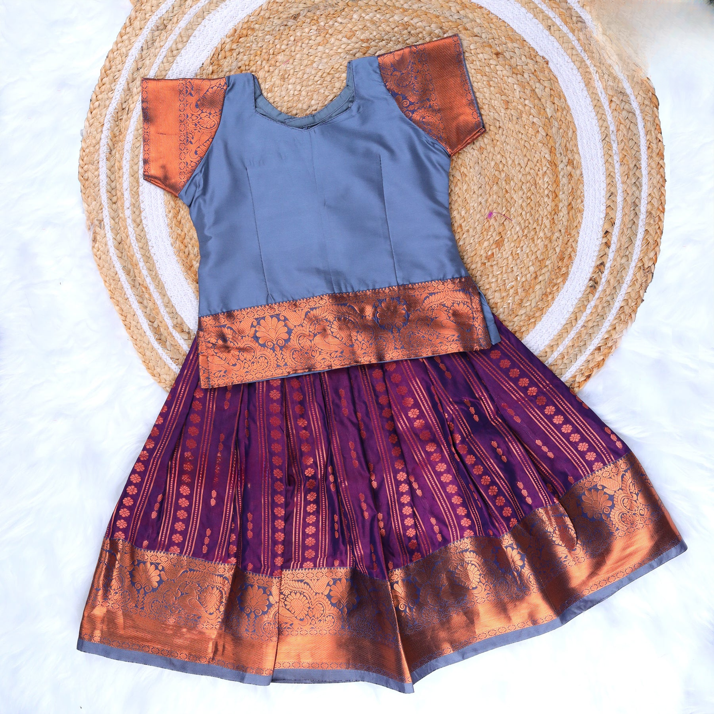 Traditional Grey-Purple Pattu Pavadai