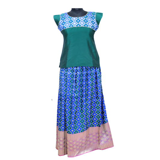 Elegant Bannarasi Blue And Green Pattu Pavadai