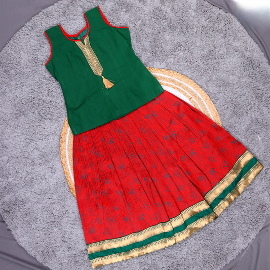 Elegant Red Skirt & Green Mangalagiri Cotton Pattu Pavadai