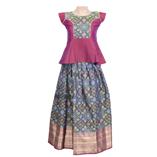 Elegant floral printed with broad zari border Pattu Pavadai.